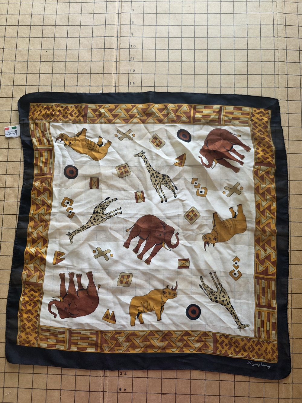 VTG Symphony Scarfs Safari Wildlife Square Scarf Italy 23" Animal Print